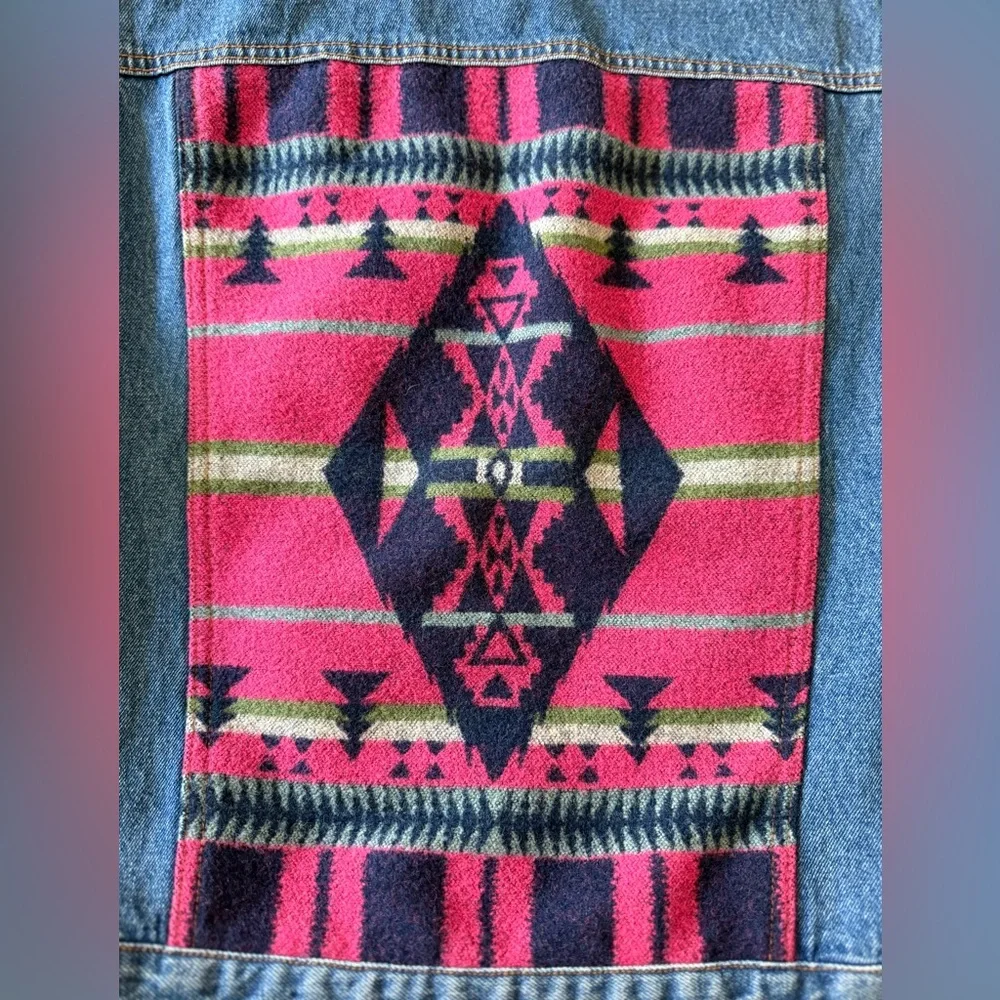 Pendleton Denim Vest with Vibrant Pink Wool Backing - Picture 4 of 6